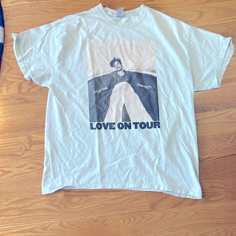 Harry Styles Love On Tour Light Blue shirt